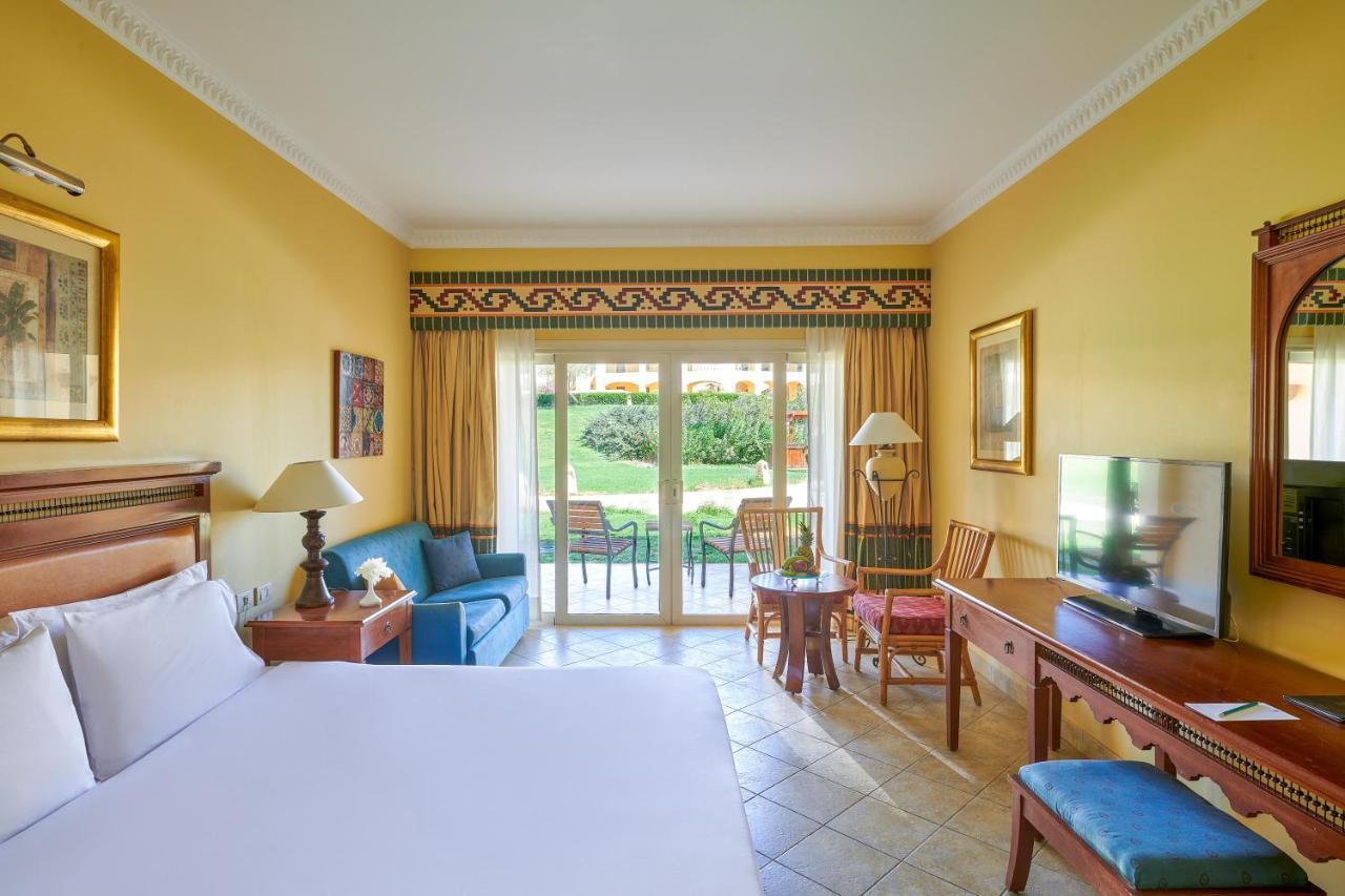 Mosaique Beach Resort Taba Heights Экстерьер фото A room at the Hilton Sharm El Sheikh