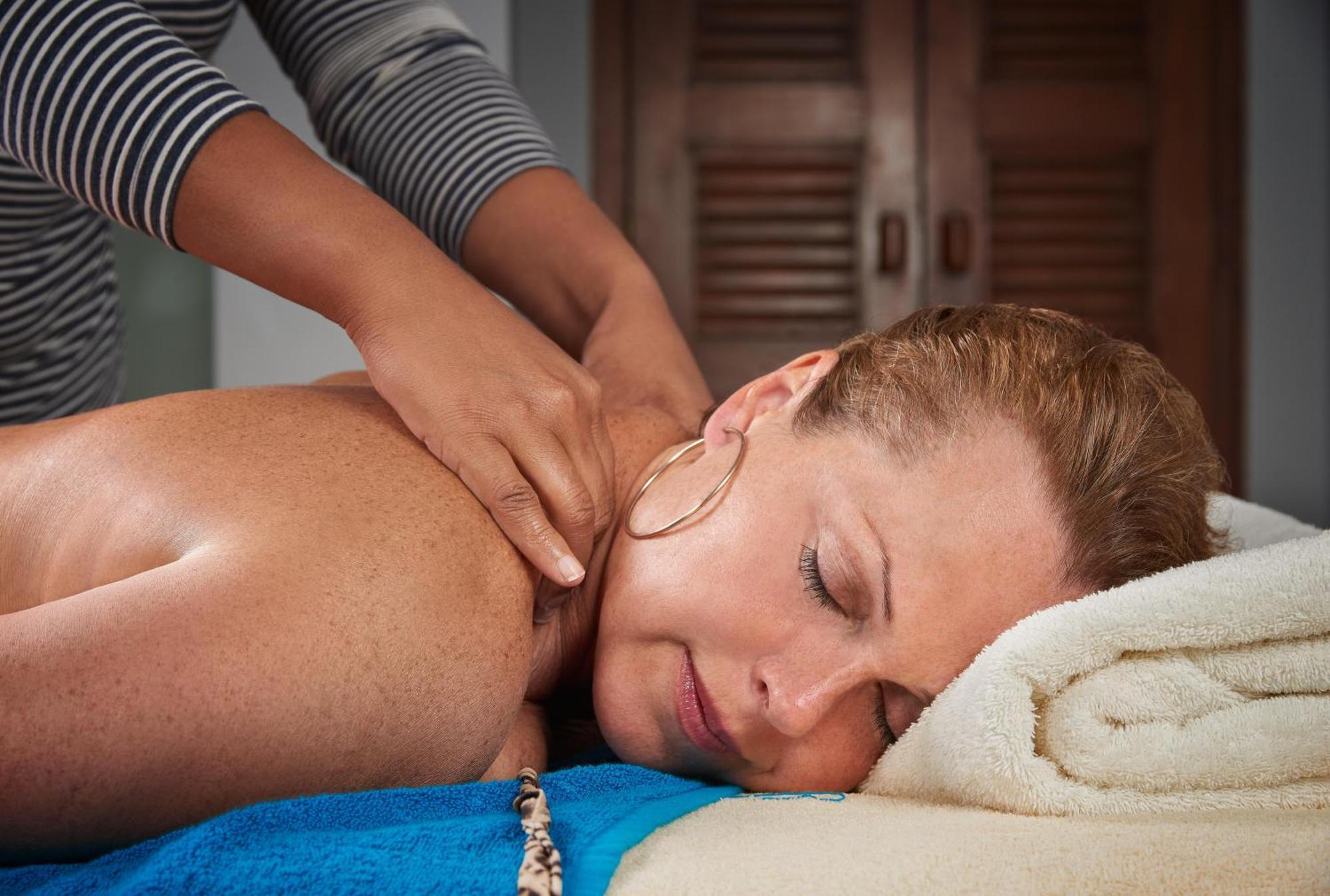 Mosaique Beach Resort Taba Heights Экстерьер фото Massage
