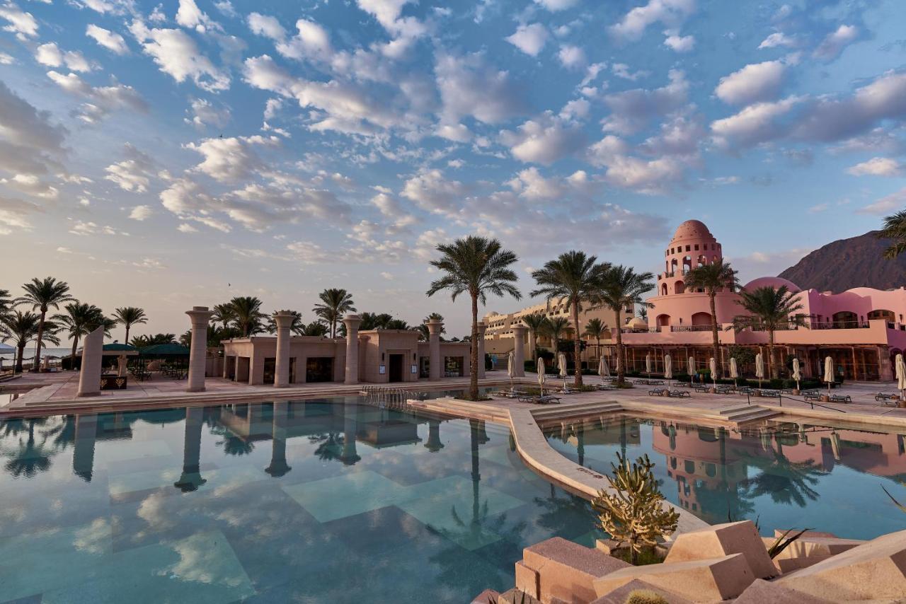 Mosaique Beach Resort Taba Heights Экстерьер фото The resort's main pool