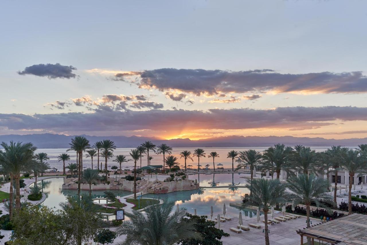 Mosaique Beach Resort Taba Heights Экстерьер фото Sunset over the Dead Sea