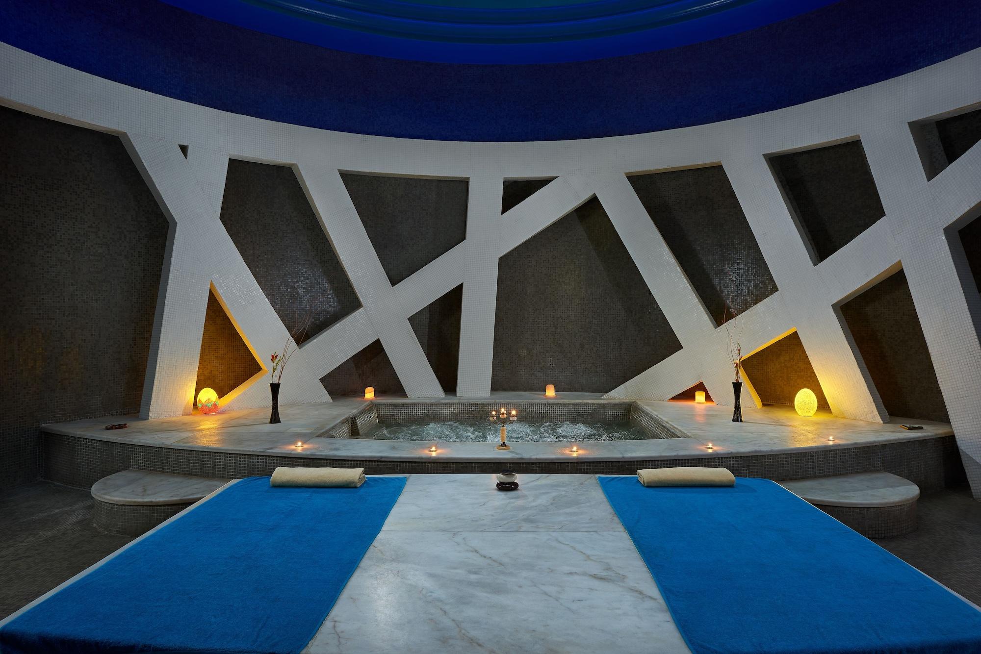 Mosaique Beach Resort Taba Heights Экстерьер фото Turkish bath in the hotel